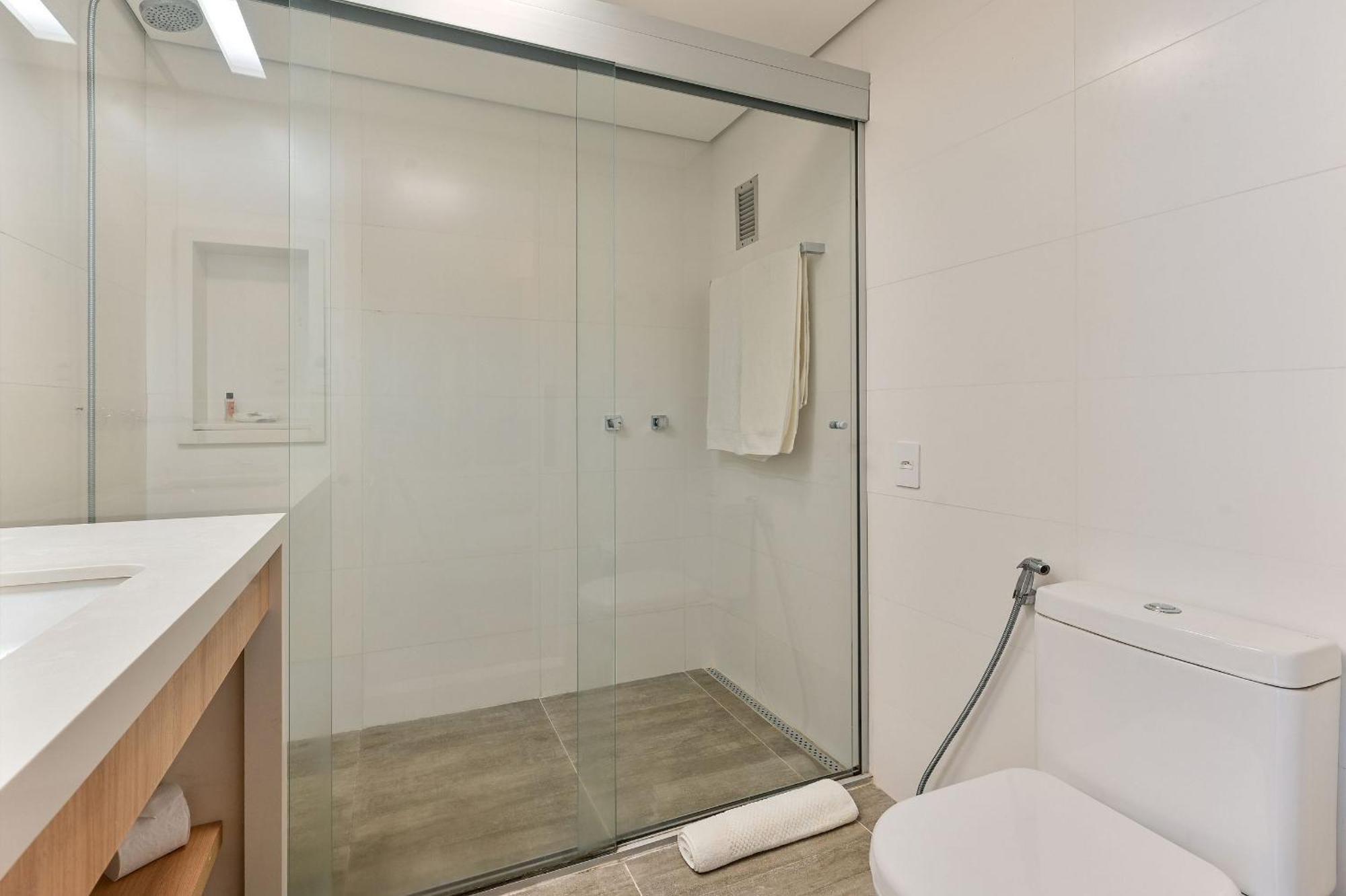Flat Com Duas Dentro Do Address Faria Lima