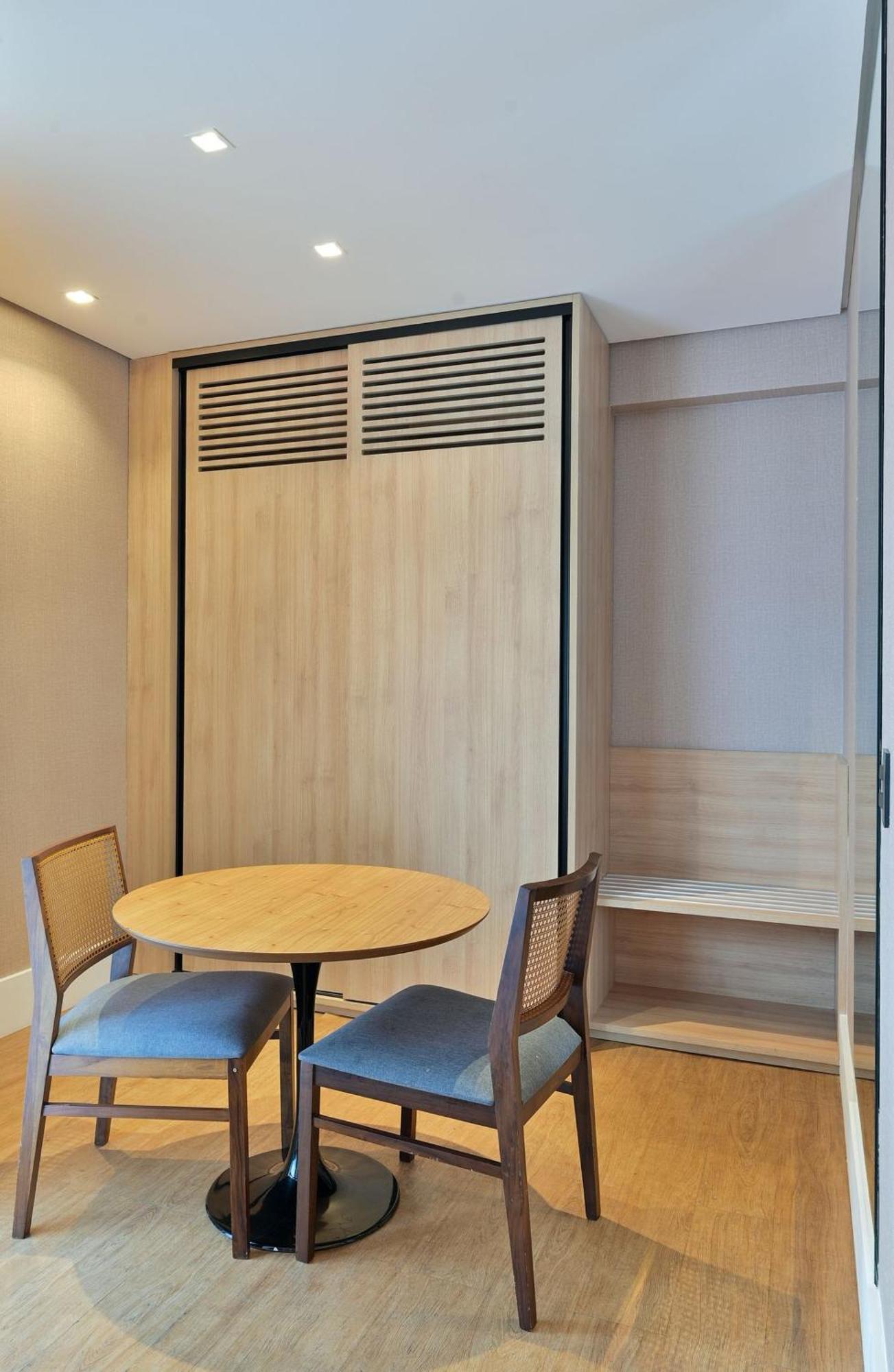 Flat Com Duas Dentro Do Address Faria Lima São Paulo